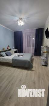2-к квартира, посуточно, 70м2, 14/15 этаж
