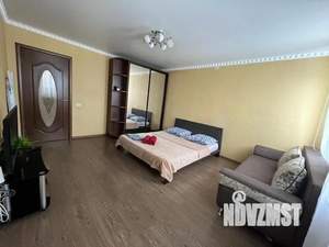 1-к квартира, посуточно, 46м2, 1/1 этаж