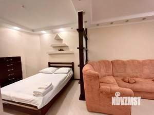 1-к квартира, посуточно, 56м2, 1/1 этаж