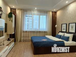 2-к квартира, посуточно, 64м2, 13/16 этаж