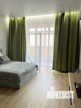 Студия квартира, посуточно, 35м2, 9/9 этаж