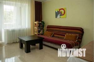 1-к квартира, посуточно, 36м2, 1/10 этаж