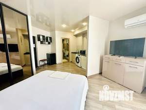 Студия квартира, посуточно, 45м2, 14/14 этаж