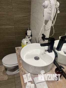 1-к квартира, посуточно, 40м2, 7/9 этаж