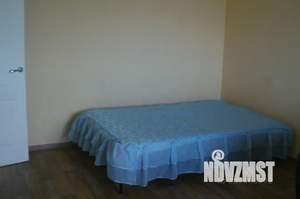 1-к квартира, посуточно, 37м2, 4/10 этаж