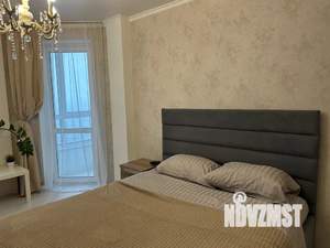 1-к квартира, посуточно, 40м2, 11/17 этаж