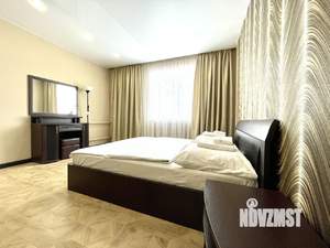 1-к квартира, посуточно, 65м2, 1/1 этаж