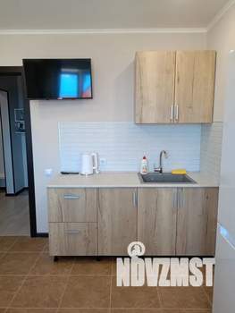 1-к квартира, посуточно, 41м2, 4/10 этаж