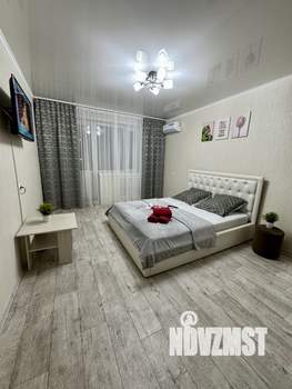 1-к квартира, посуточно, 40м2, 10/10 этаж