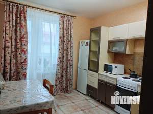 1-к квартира, посуточно, 43м2, 3/16 этаж