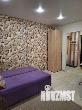 Студия квартира, посуточно, 27м2, 1/10 этаж