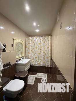 1-к квартира, посуточно, 60м2, 2/10 этаж