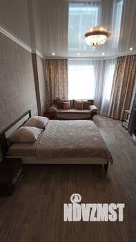 1-к квартира, посуточно, 50м2, 3/16 этаж