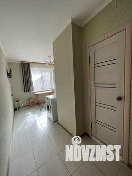 1-к квартира, посуточно, 37м2, 4/10 этаж