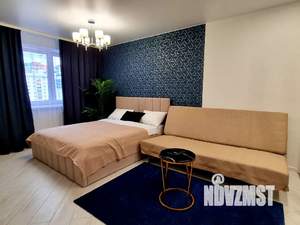 1-к квартира, посуточно, 40м2, 7/10 этаж