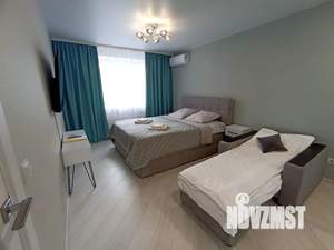 1-к квартира, посуточно, 37м2, 8/10 этаж