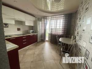 1-к квартира, посуточно, 43м2, 1/1 этаж