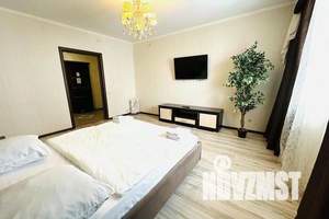 1-к квартира, посуточно, 45м2, 10/14 этаж