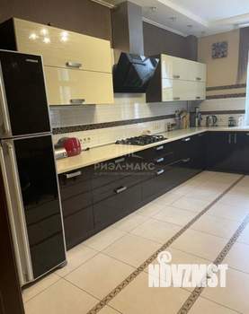 4-к квартира, на длительный срок, 100м2, 1/6 этаж