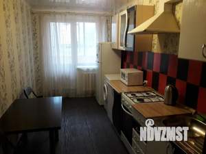 1-к квартира, посуточно, 45м2, 3/10 этаж