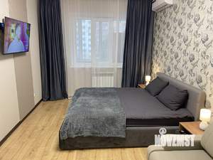1-к квартира, посуточно, 40м2, 5/5 этаж