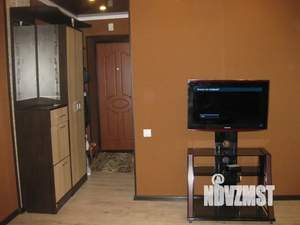 Студия квартира, посуточно, 33м2, 4/5 этаж