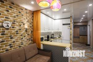 1-к квартира, посуточно, 42м2, 1/5 этаж