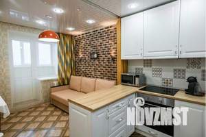 1-к квартира, посуточно, 40м2, 11/16 этаж