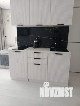 Студия квартира, посуточно, 29м2, 3/15 этаж