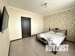 2-к квартира, посуточно, 75м2, 1/1 этаж