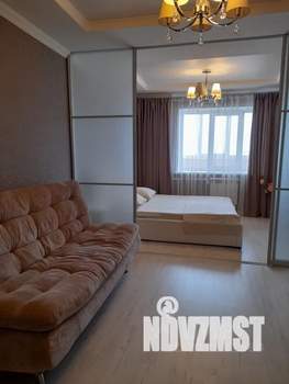 1-к квартира, посуточно, 50м2, 17/17 этаж