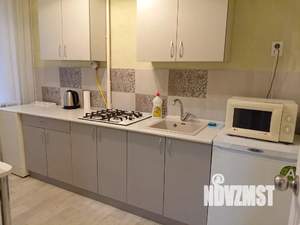 1-к квартира, посуточно, 28м2, 6/9 этаж