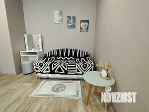 1-к квартира, посуточно, 37м2, 7/10 этаж