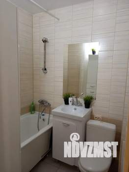 1-к квартира, посуточно, 42м2, 8/10 этаж