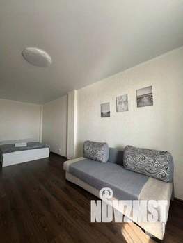 1-к квартира, посуточно, 49м2, 1/1 этаж