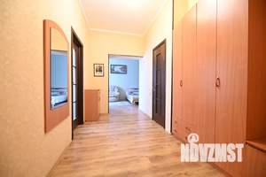 1-к квартира, посуточно, 39м2, 10/10 этаж