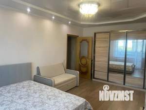 1-к квартира, посуточно, 38м2, 8/10 этаж