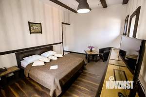 1-к квартира, посуточно, 60м2, 1/3 этаж