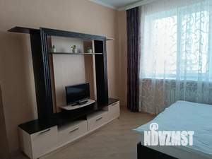 1-к квартира, посуточно, 40м2, 7/16 этаж