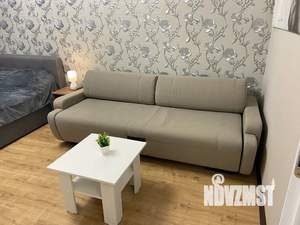 1-к квартира, посуточно, 39м2, 5/5 этаж