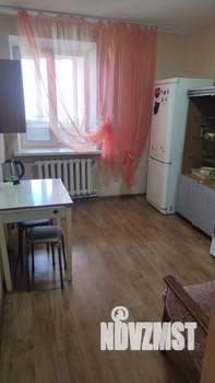 1-к квартира, посуточно, 49м2, 14/14 этаж