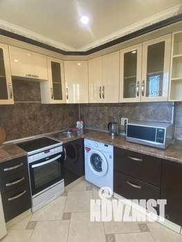 1-к квартира, посуточно, 38м2, 8/10 этаж