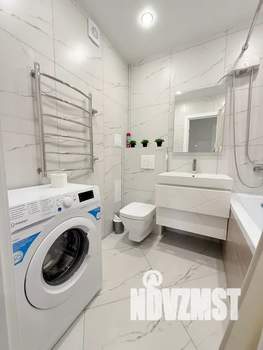 1-к квартира, посуточно, 42м2, 4/10 этаж