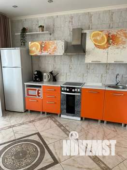 2-к квартира, посуточно, 70м2, 3/16 этаж