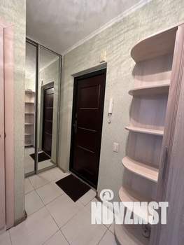 1-к квартира, посуточно, 37м2, 4/10 этаж