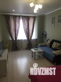 1-к квартира, посуточно, 39м2, 6/10 этаж