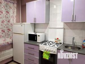 1-к квартира, посуточно, 32м2, 3/5 этаж