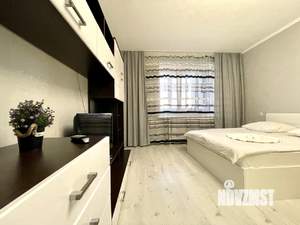 1-к квартира, посуточно, 55м2, 7/10 этаж