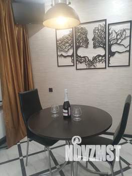 1-к квартира, посуточно, 40м2, 1/10 этаж