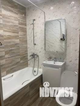 1-к квартира, посуточно, 38м2, 8/10 этаж